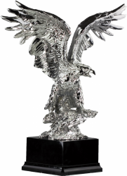 3135 Pigeon fowl and falconry Trophie