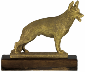 3151 Dog Trophy